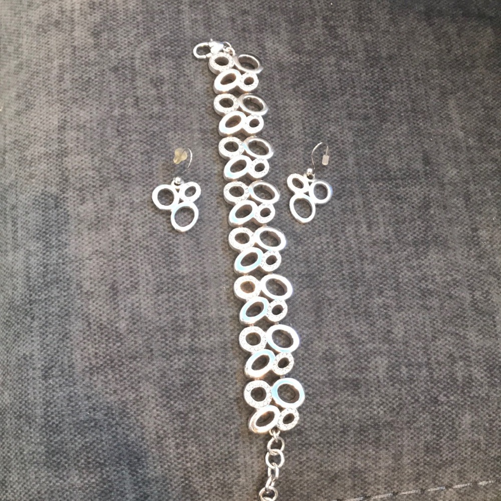 Brighton earrings and bracelet set